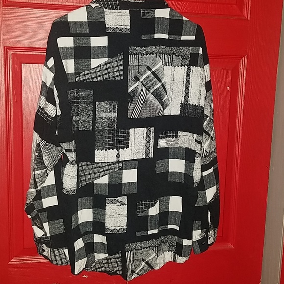 Grunge vintage button up - Picture 2 of 3